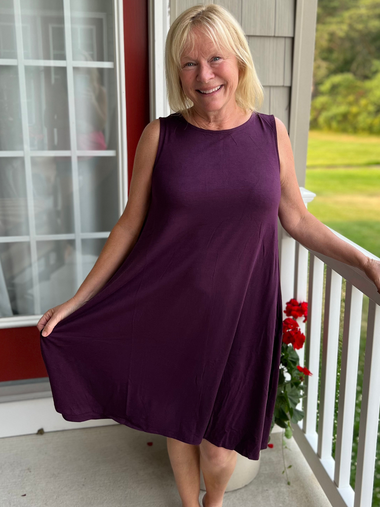 Eggplant Sleeveless Midi Dress in Curvy