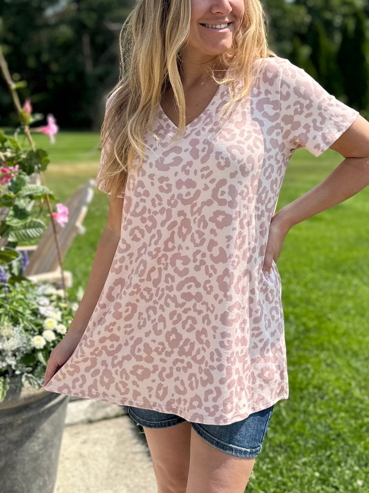 Pink Leopard V-Neck Top in Curvy - Wild Magnolia