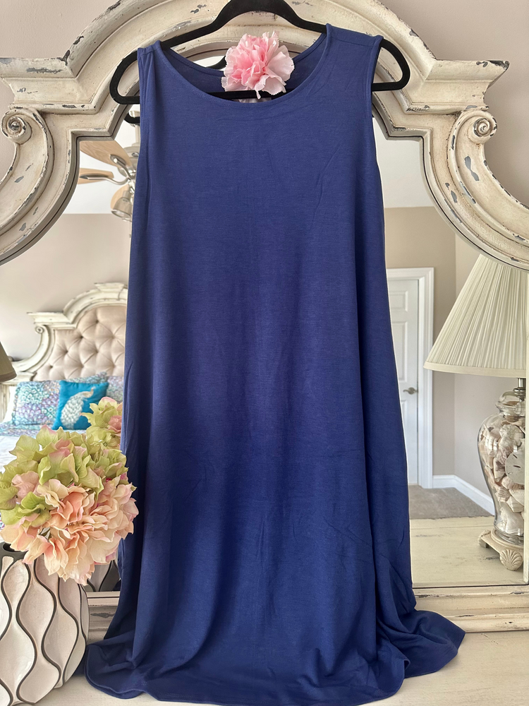 Sleeveless Navy Dress with Side Pockets Curvy