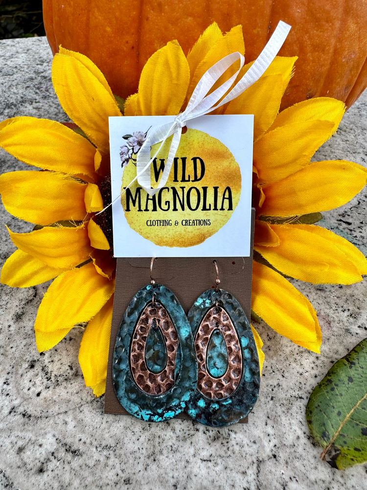 Patina Copper Hammered Links Oval Earrings