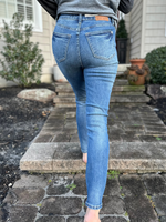 Judy Blue High Waisted Tummy Control Classic Skinny Jeans