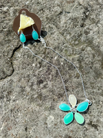 Silver Sea Gems Flower Necklace Set
