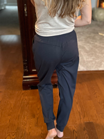 The Junie Travel Jogger in Ribbed Navy