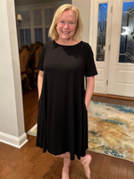 Short Sleeve Dress with Side Pockets in Black