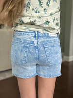 Judy Blue Midrise Shorts in Cyan