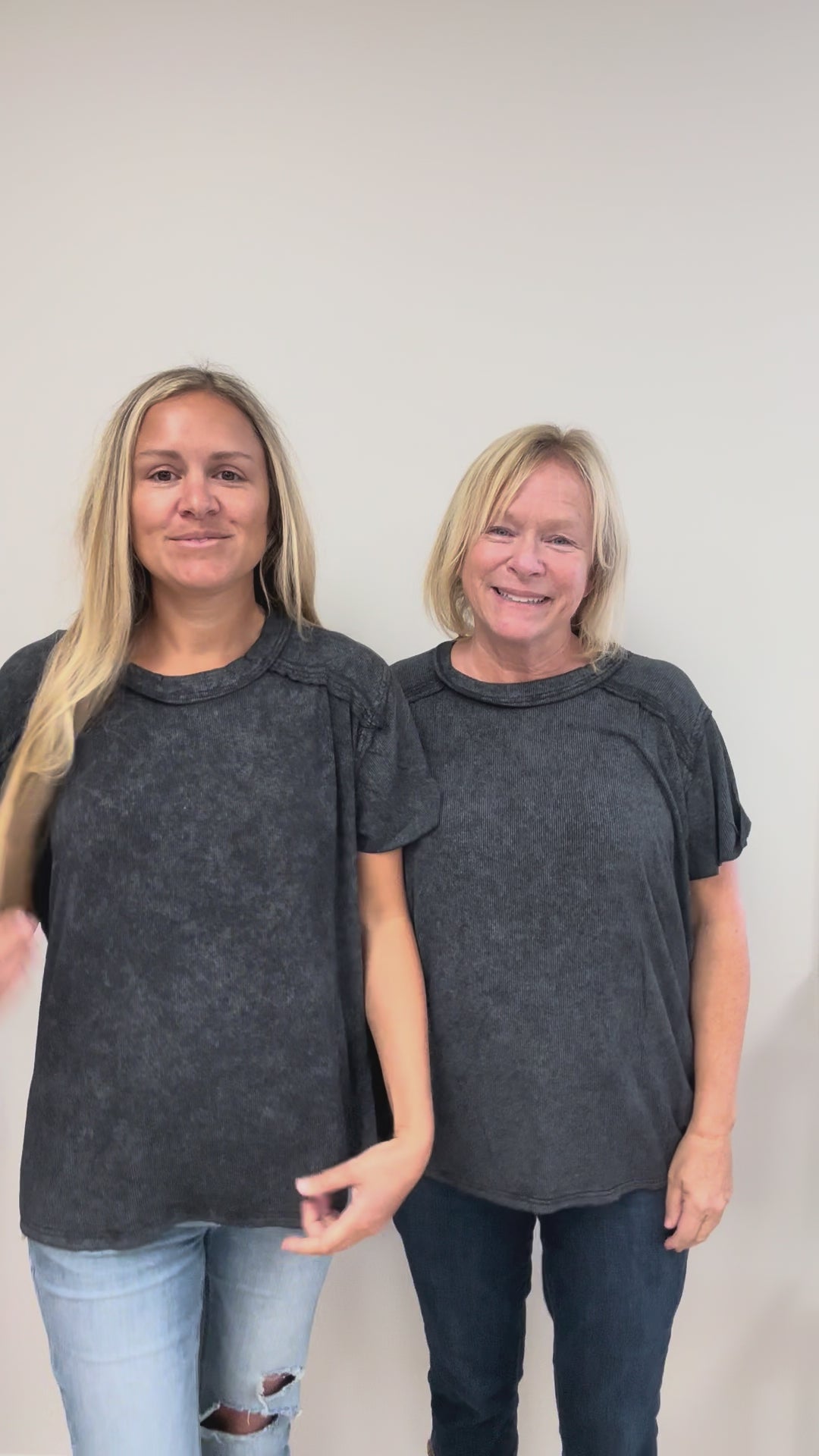 Mineral Wash Ribbed Short Sleeve Top in Ash Black