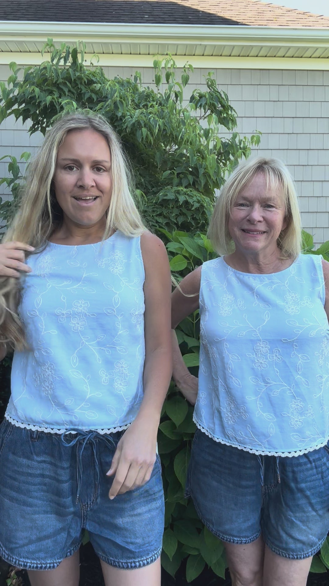 Embroidered Floral Lace Trim Top in Blue