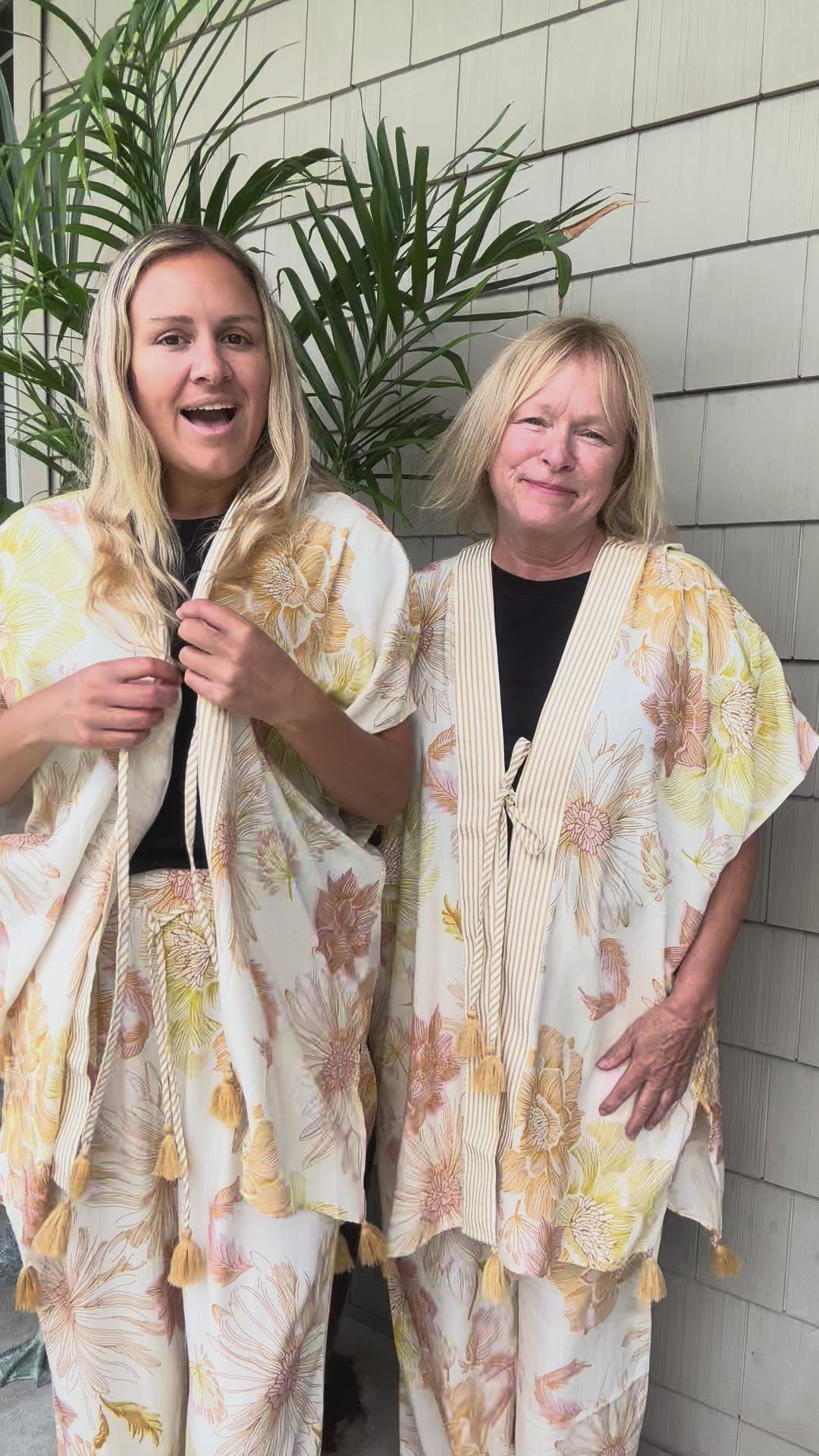 Tropical Sun Striped Floral Print Kimono