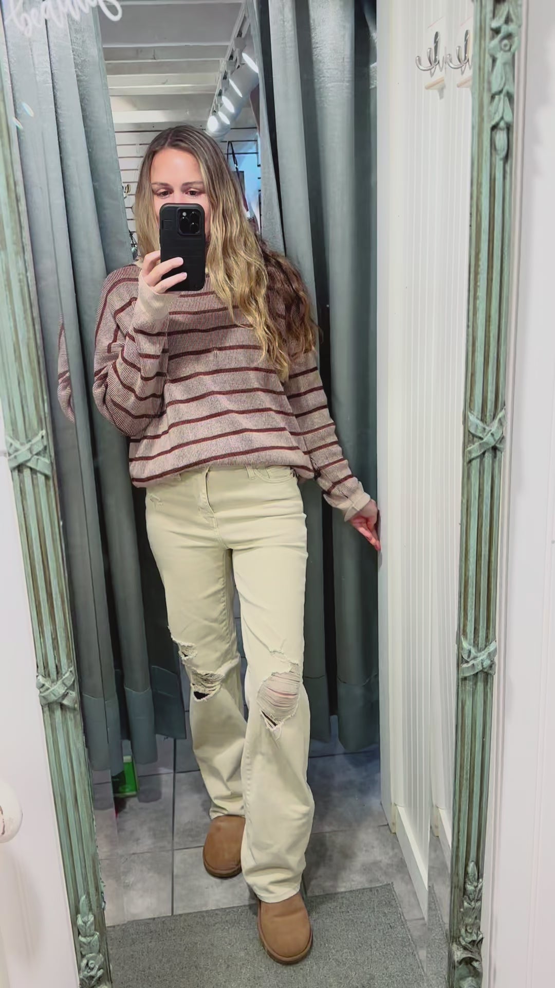 Judy Blue High Waisted Distressed 90's Straight Jeans