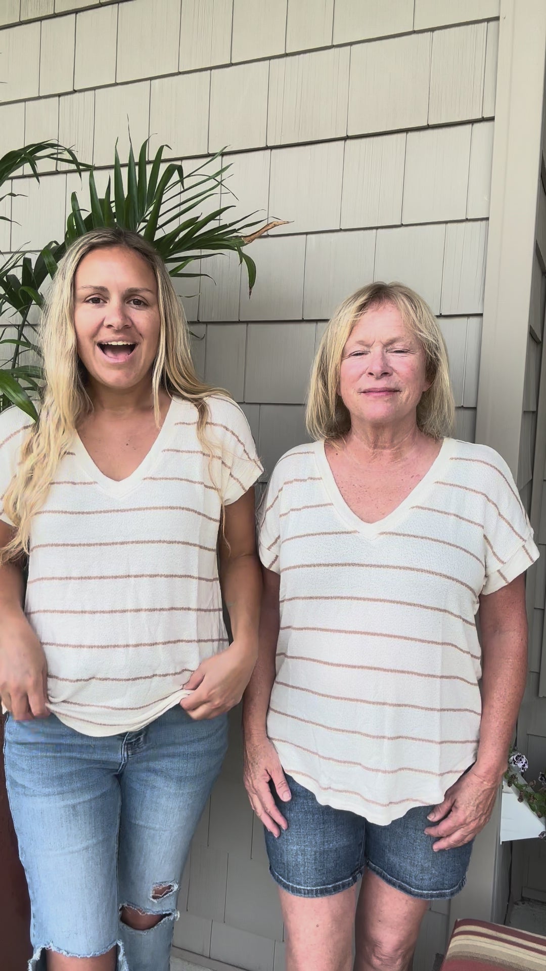 Striped Short Sleeve Knit Top in Cream