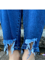 Mid-Rise Relaxed Fit Judy Blue Jeans with Frayed Detailing - Wild Magnolia