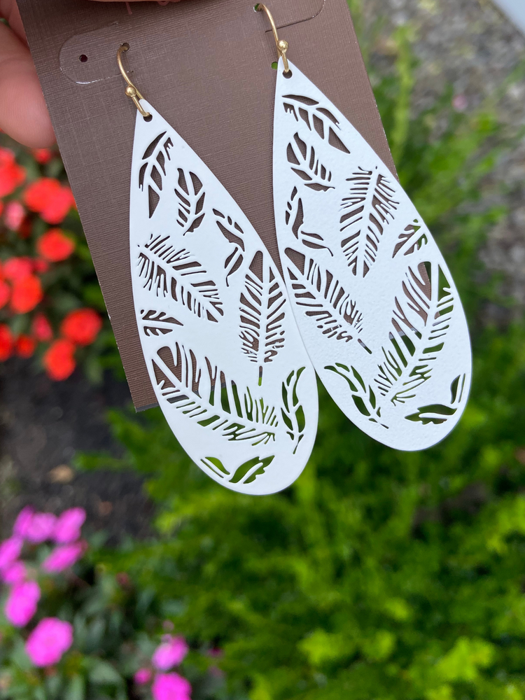 White Feather Teardrop Earrings - Wild Magnolia