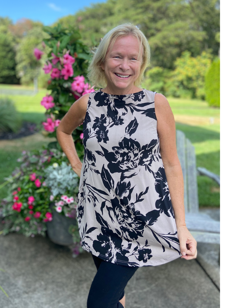 Curvy Floral Sleeveless Tunic in Taupe - Wild Magnolia