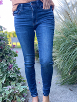 Judy Blue Mid Rise Classic Skinny Jeans - Wild Magnolia