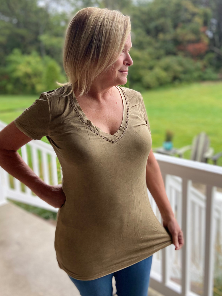 Classic Olive Top - Wild Magnolia