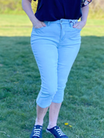 Judy Blue Light Wash Capris - Wild Magnolia