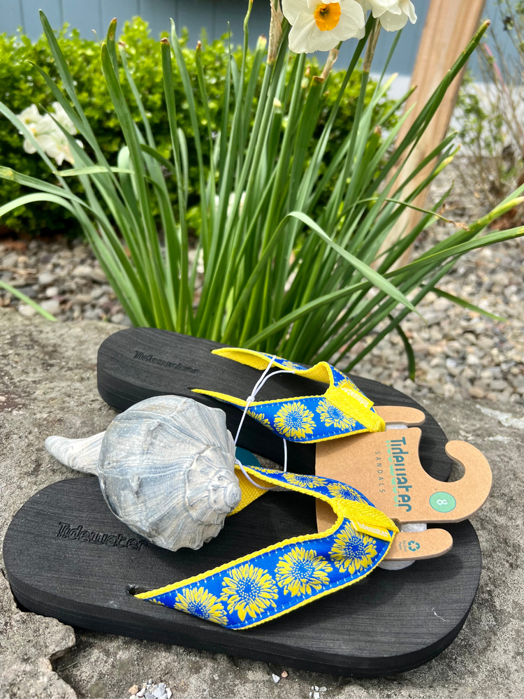 Tidewater Summer Sunflowers Flip Flops - Wild Magnolia