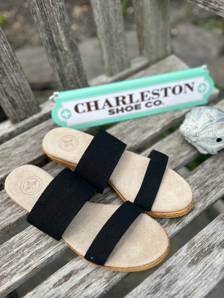 Charleston Shoe Co Cecila in Black