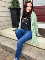 Be Pretty Graphic Tee - Wild Magnolia