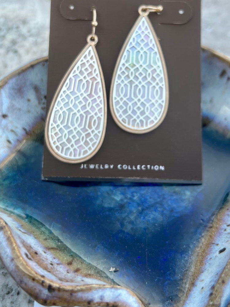 Gold Filigree Teardrop Earrings - Wild Magnolia